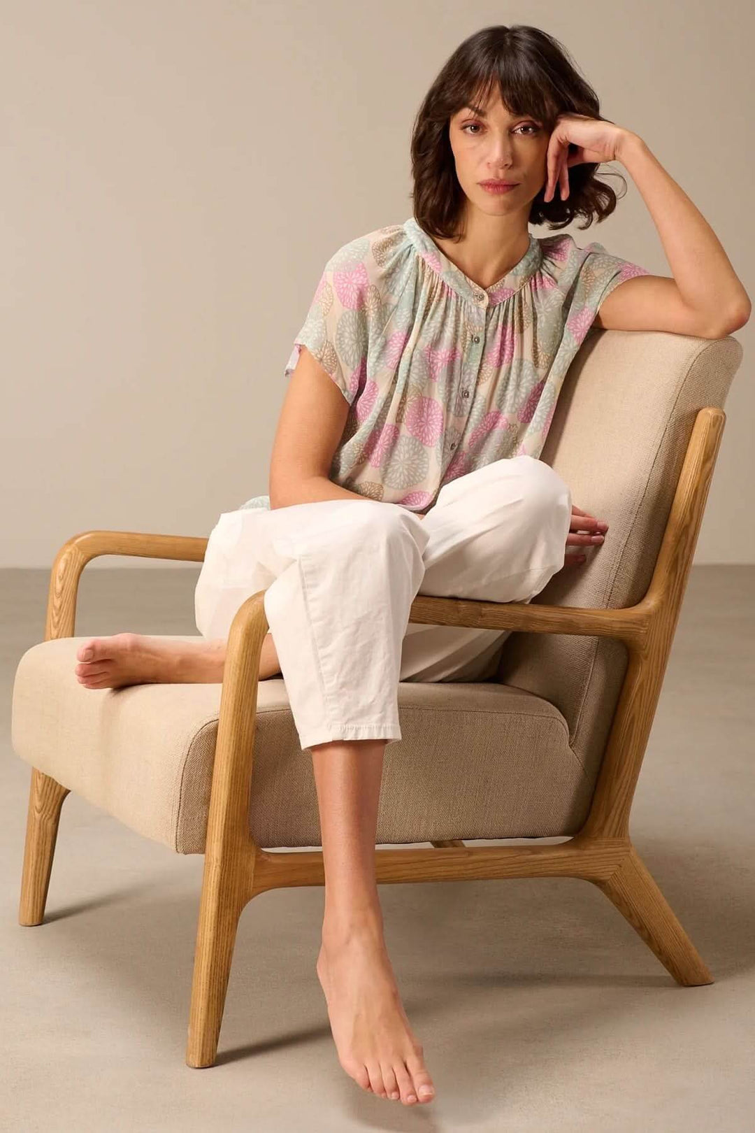 Lightweight short-sleeved blouse with a print