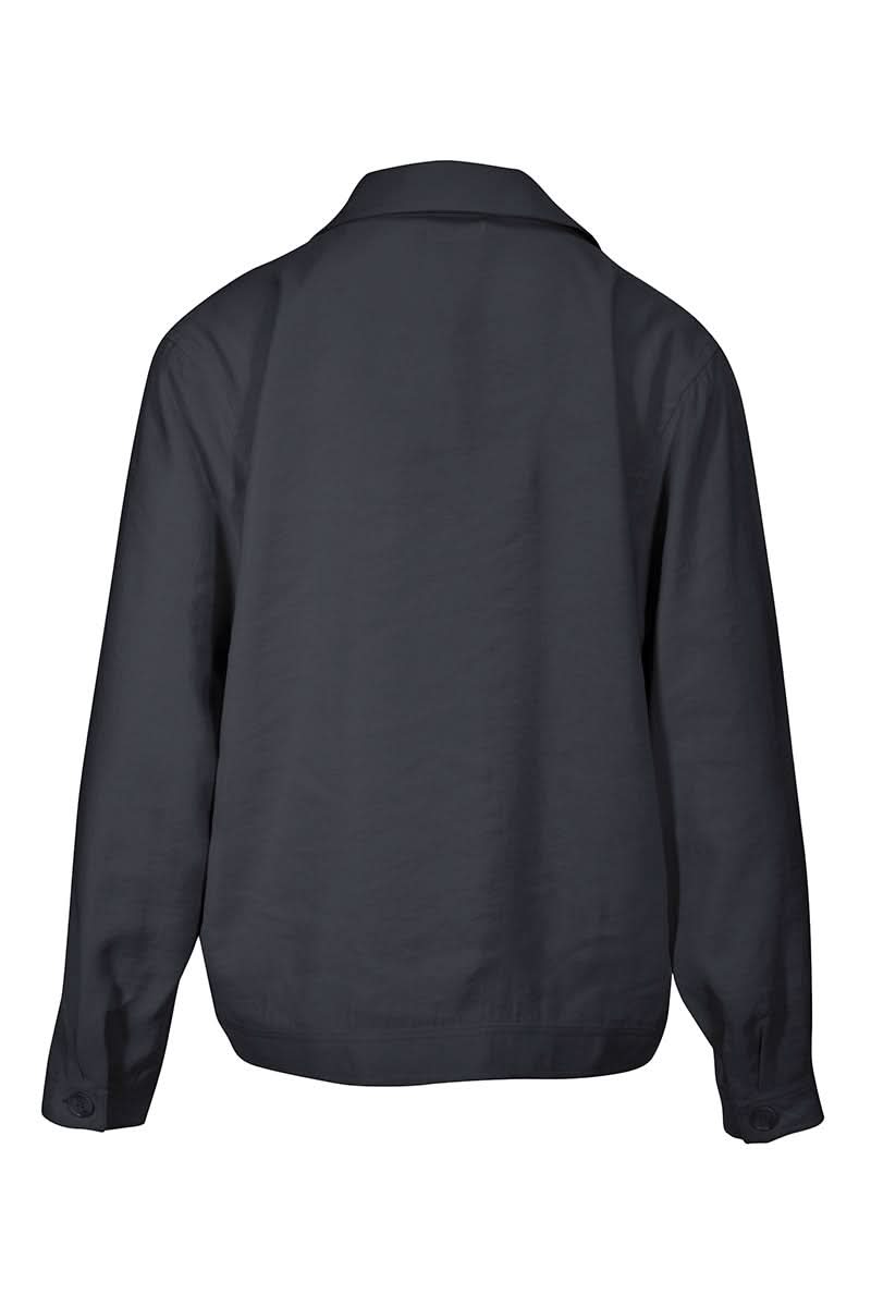 Chemise à poches utilitaires