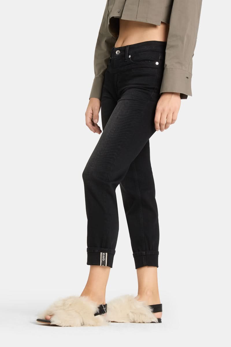 Jeans slim noir à revers