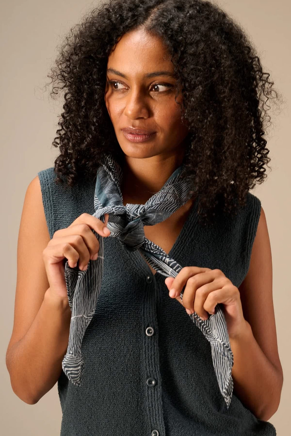 Women's Nile graphic print scarf