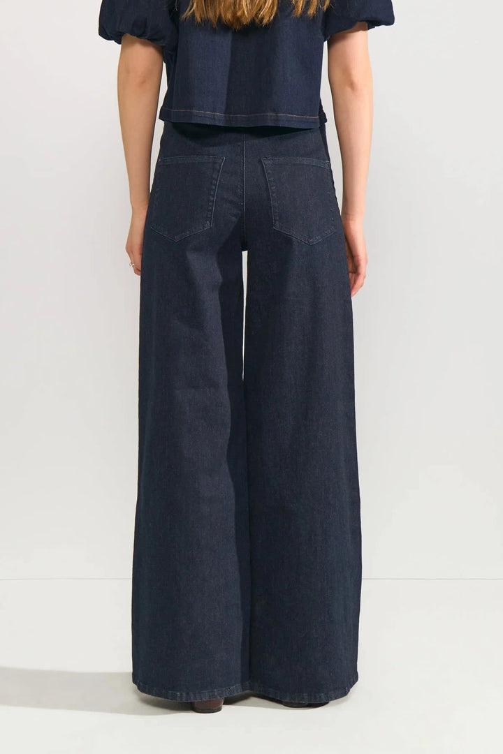 Numph women&