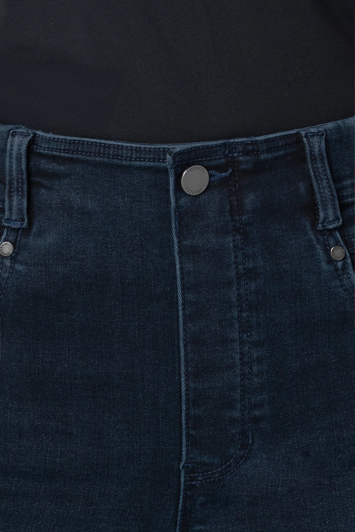 Profile view of Gia jeans for women in blue with contrasting stitching - Valérie Simon