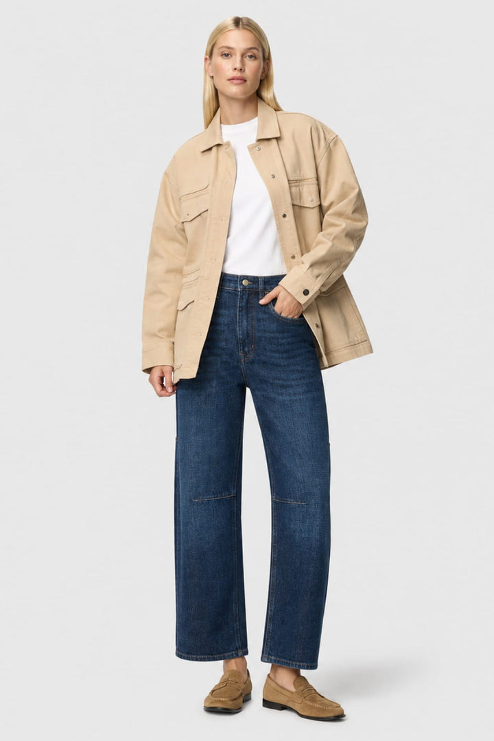 Front view of women&