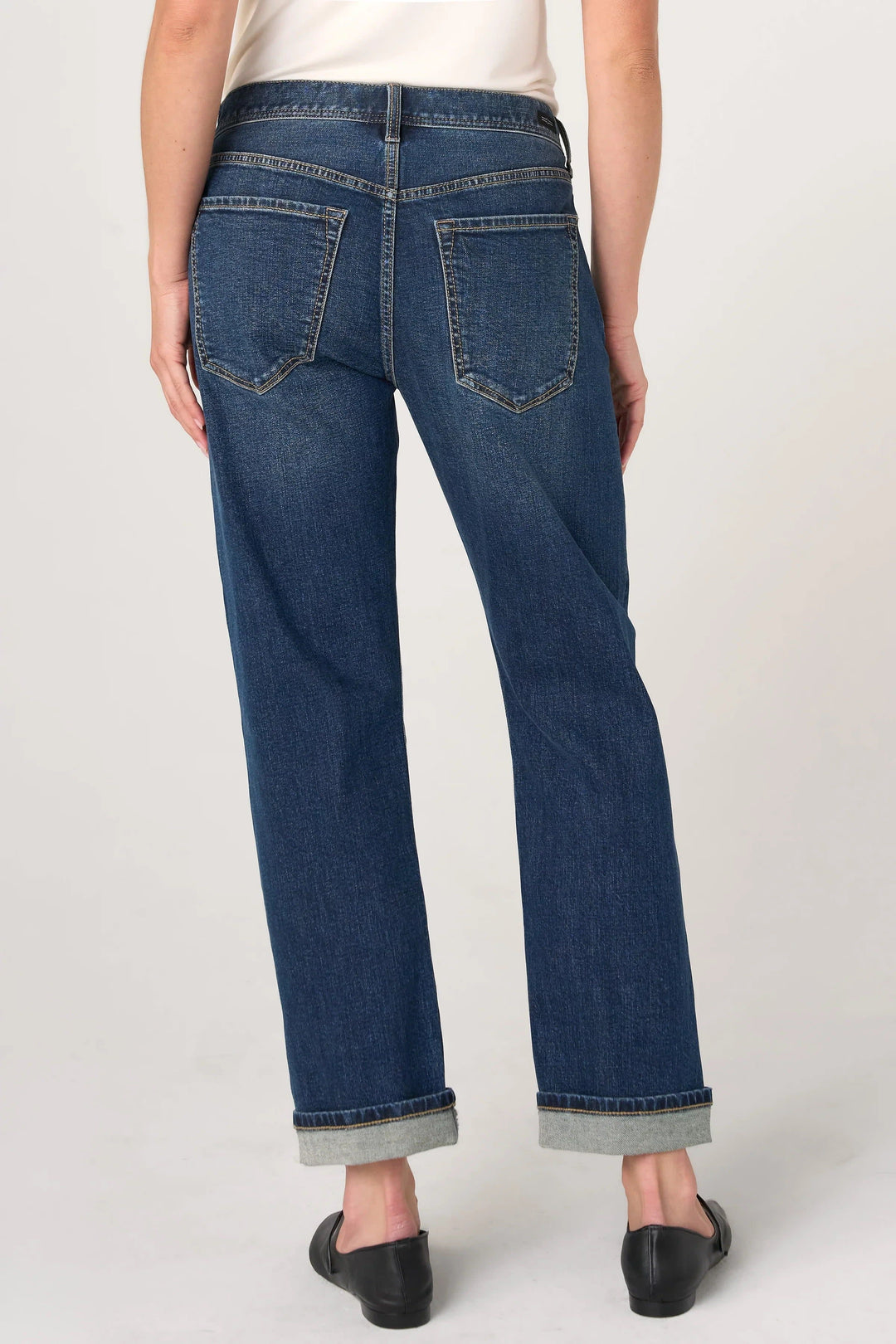 Front view of Liverpool straight cuffed jeans for women in light blue - Valérie Simon