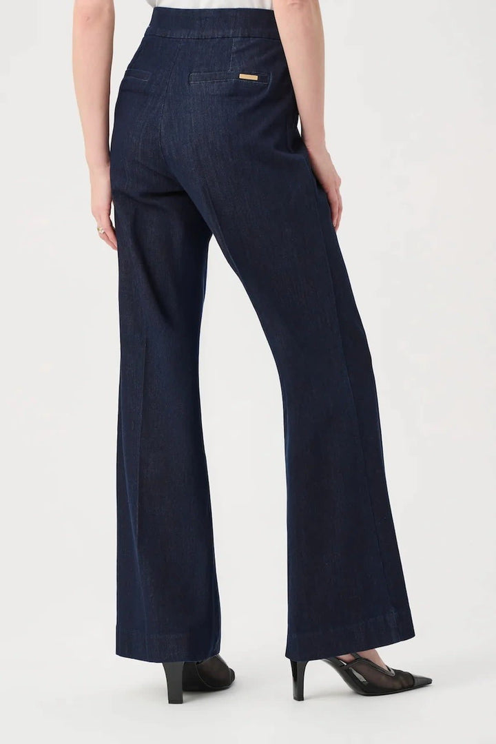 Side view of Joseph Ribkoff women&
