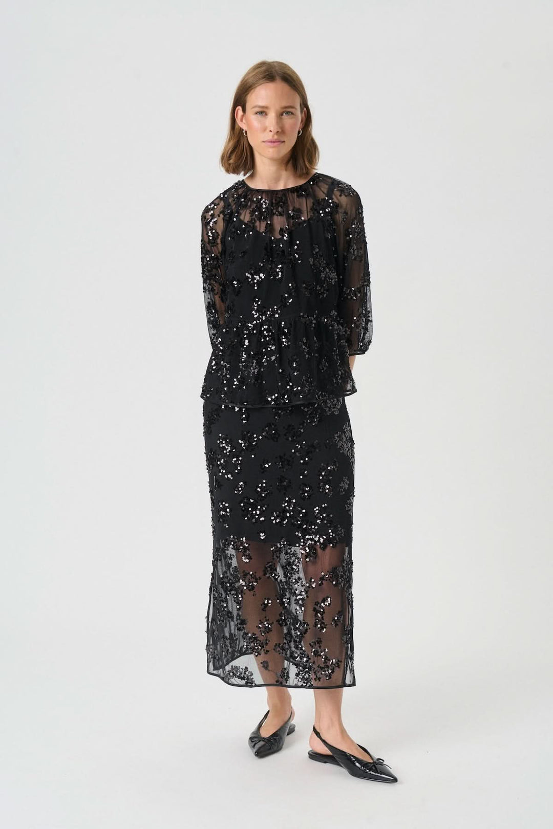 Blouse Vivan à sequins floraux