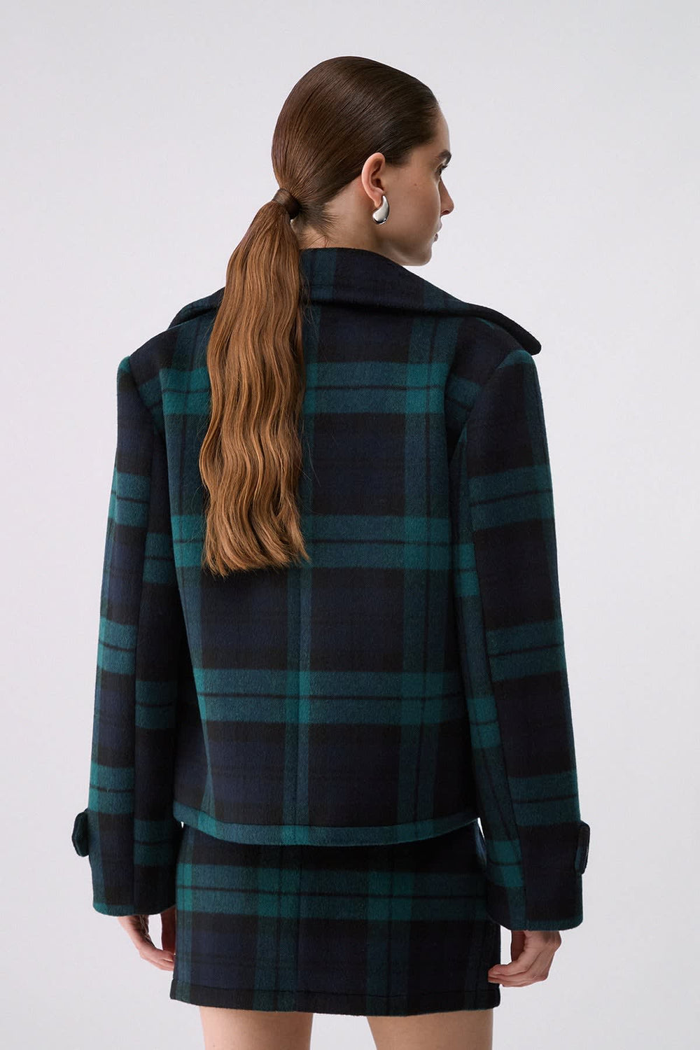 Manteau court à carreaux et double boutonnage pour femme liujo
