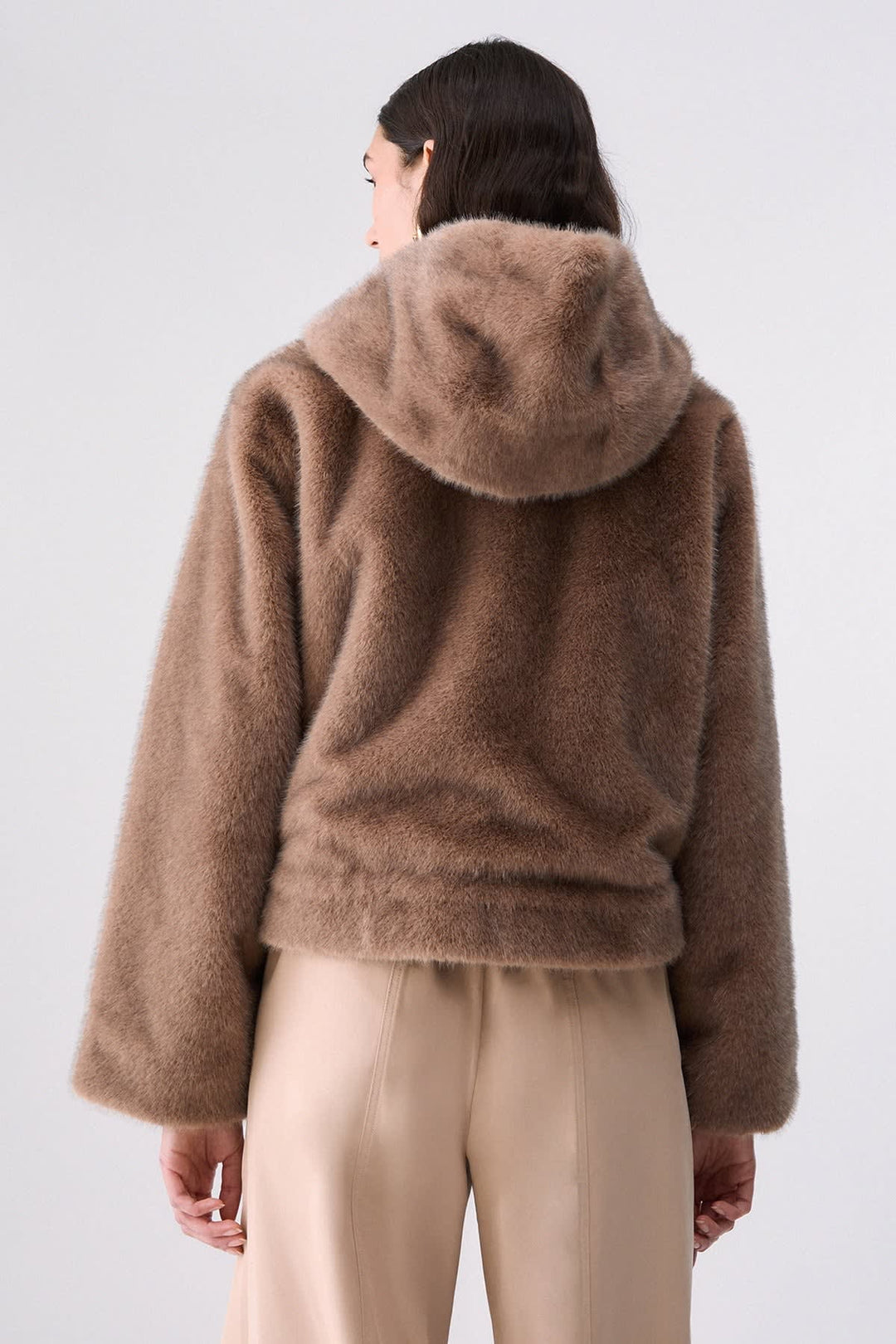 Manteau court effet fourrure à capuchon pour femme liujo