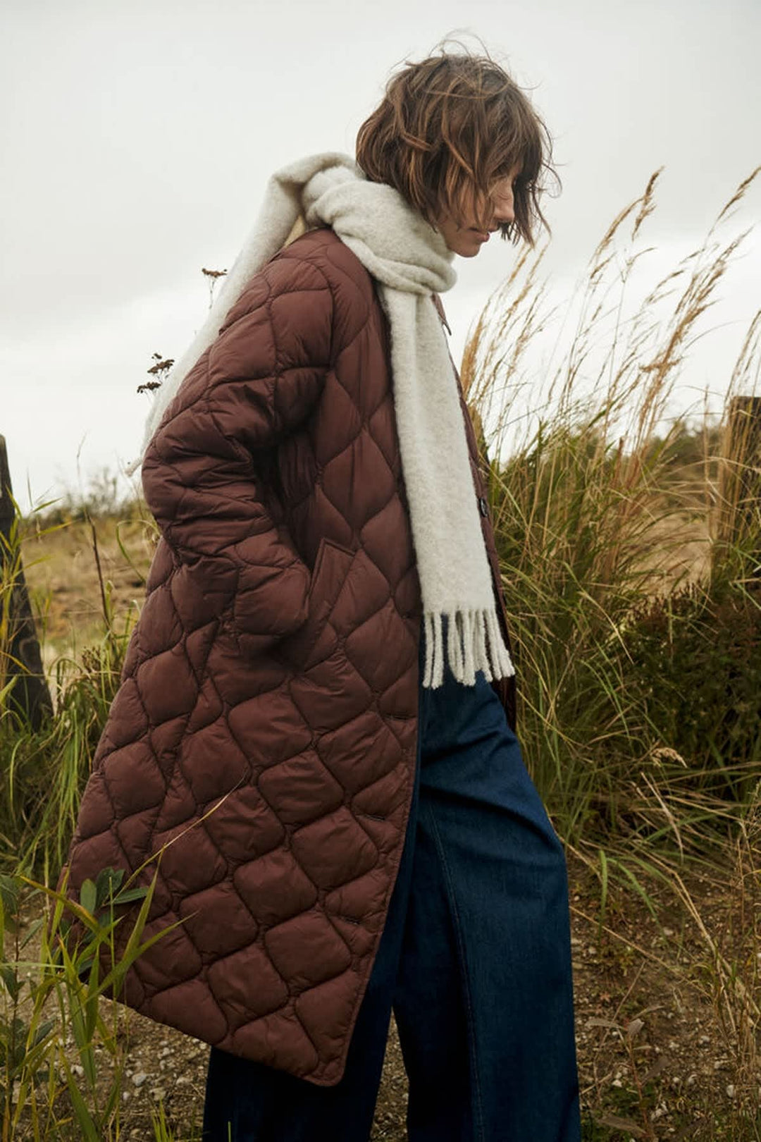 Vue de face manteau matelassé Carine Part Two pour femme beige avec boutons visibles - Valérie Simon