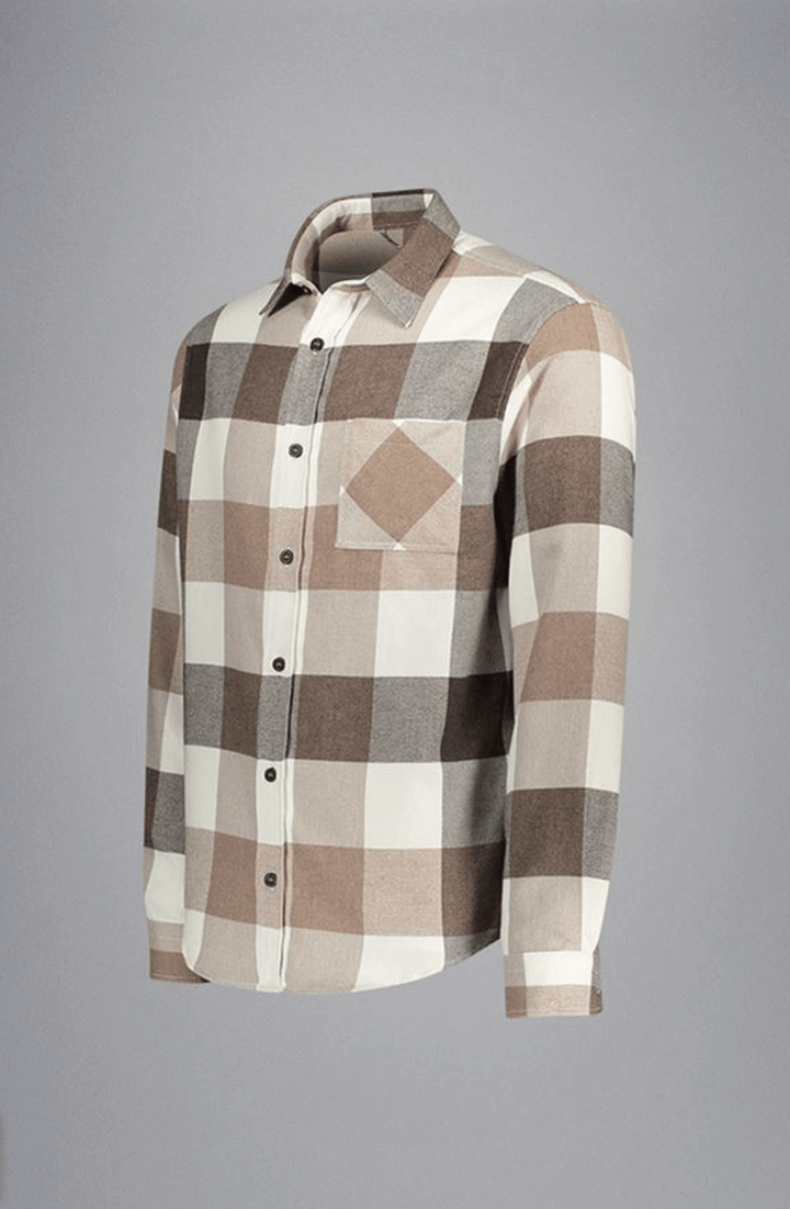 Chemise en flanelle à grands carreaux neutres dans des tons beiges et bruns, à manches longues et col classique.