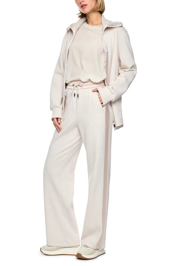 Front view of Marc Cain women&