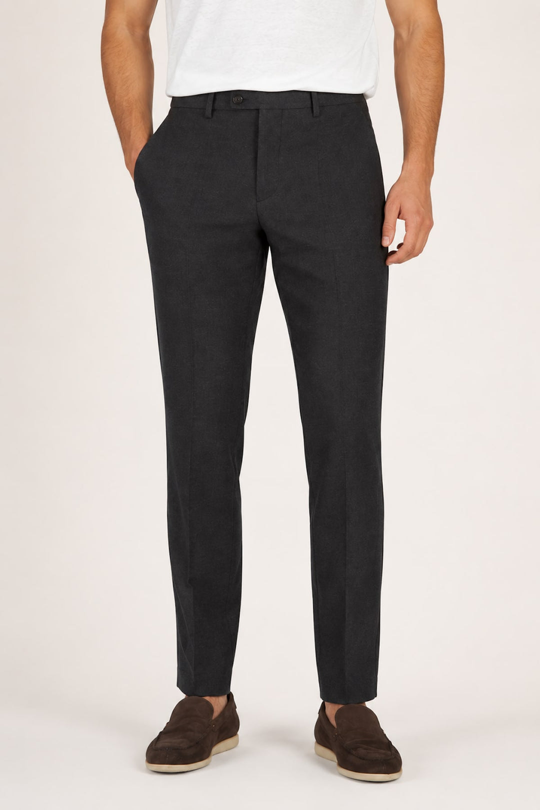 Vue latérale pantalon chino Paul and Shark pour homme beige détail poche - Valérie Simon