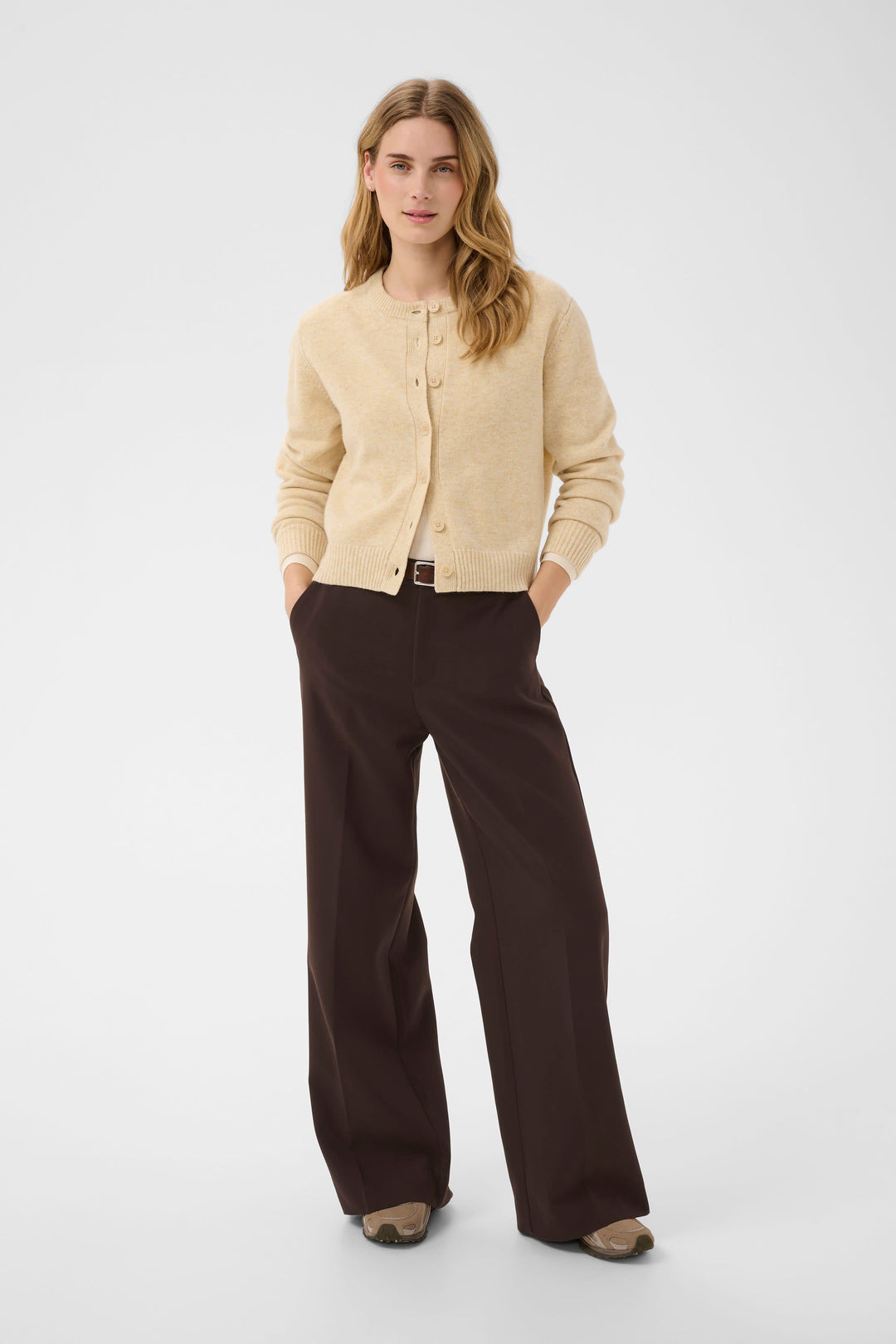 Front view of Women&