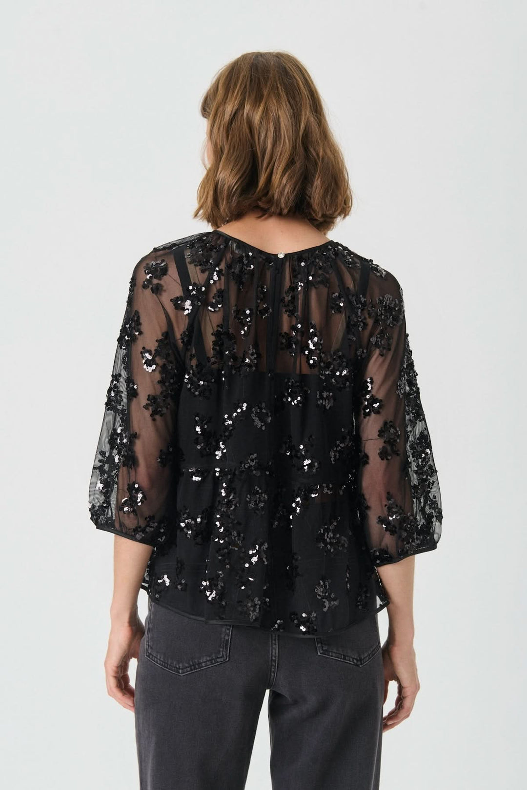 Blouse Vivan à sequins floraux