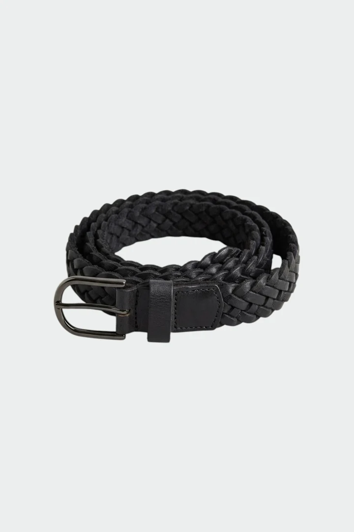 Braided leather belt 