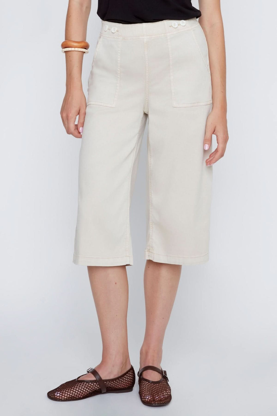 Wide-leg capri pants