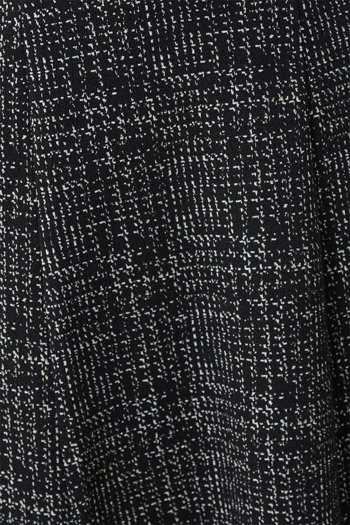 Front view of a black textured Joseph Ribkoff dress for women with belt details - Valérie Simon