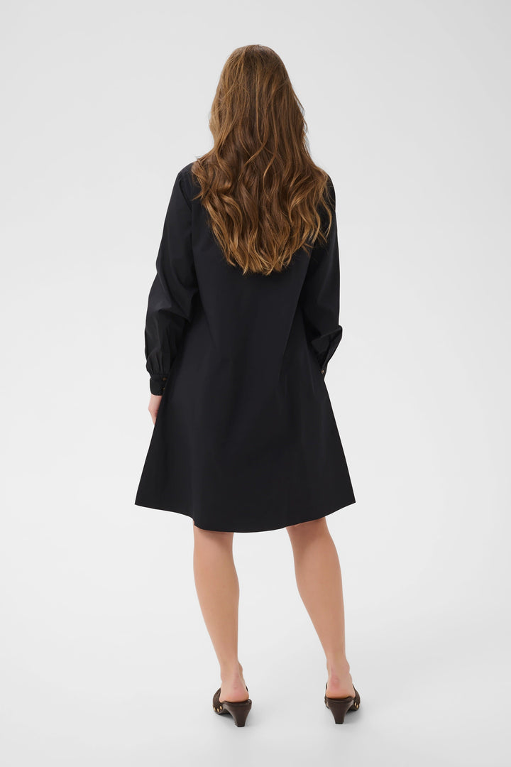 Front view of the Leli yellow summer shirt dress Cream with buttons and a belt - Valérie Simon