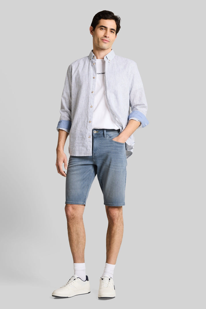 Vue de côté short en jean homme bleu avec poche arrière Tom Tailor - Valérie Simon