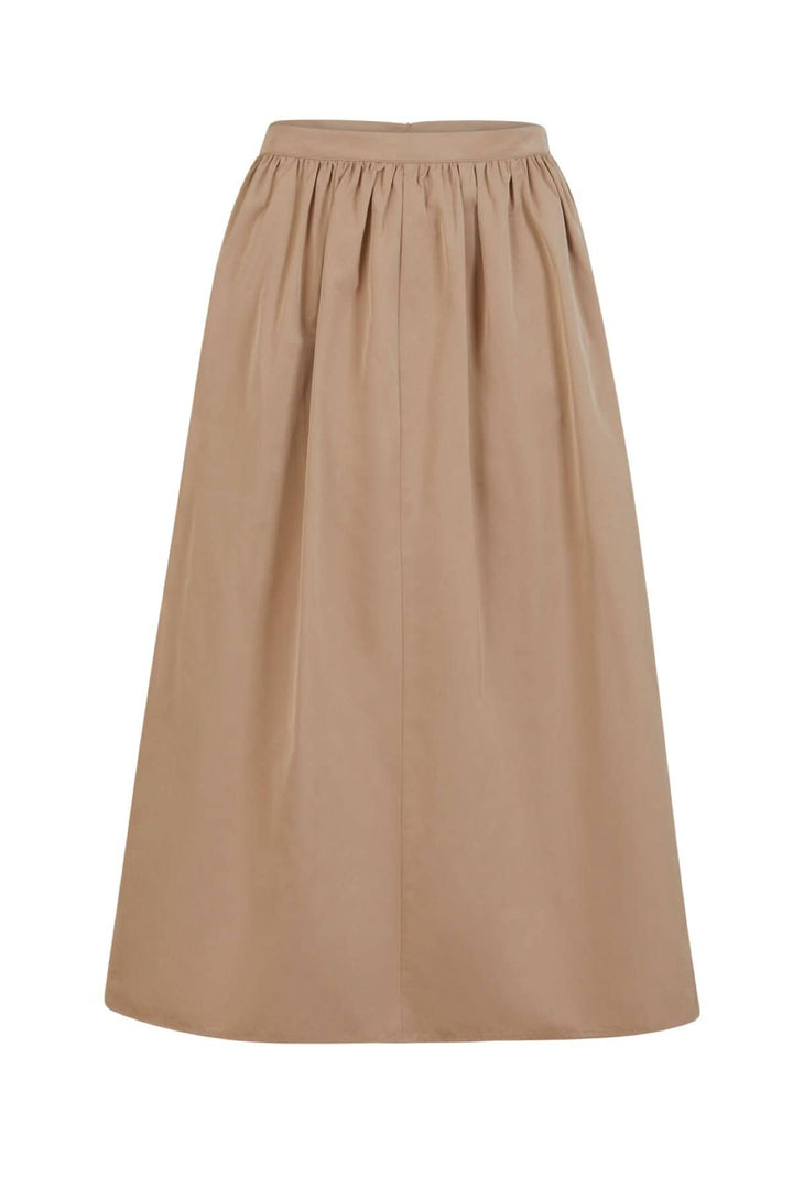 Jupe longue beige, plis en haut, longueur mollets, coupe large en bas, fermeture éclair à l'arrière.