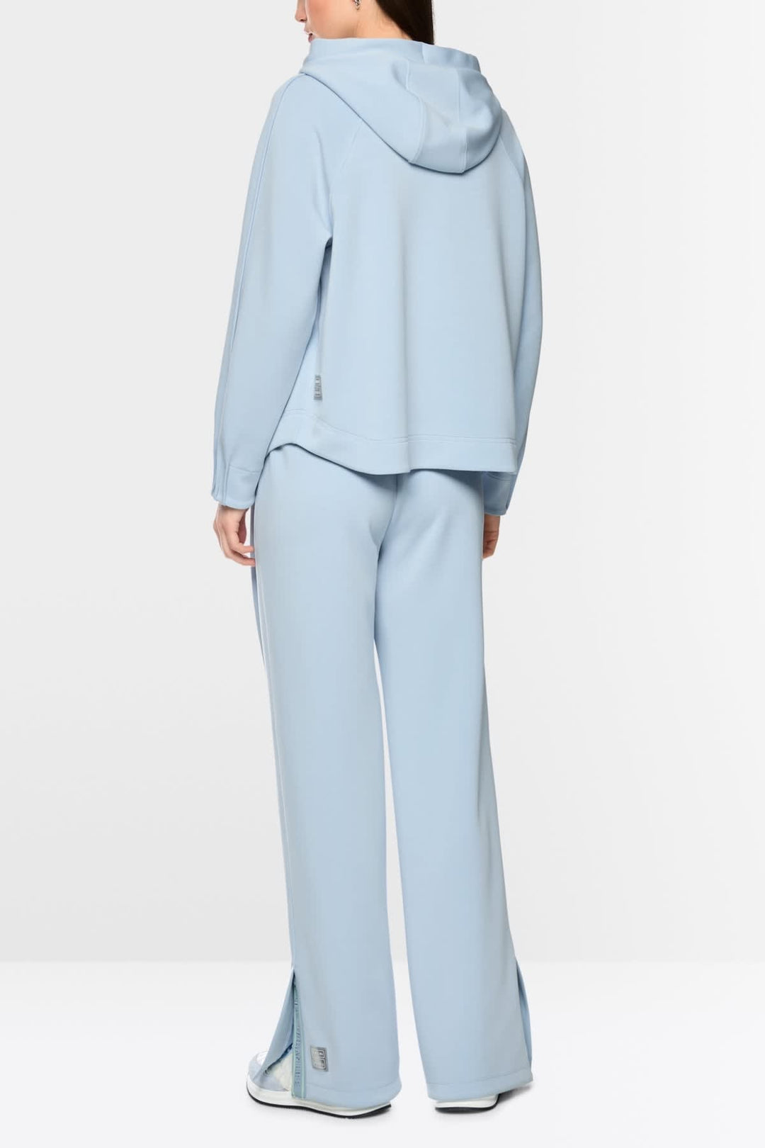 Side view of a gray Marc Cain women&