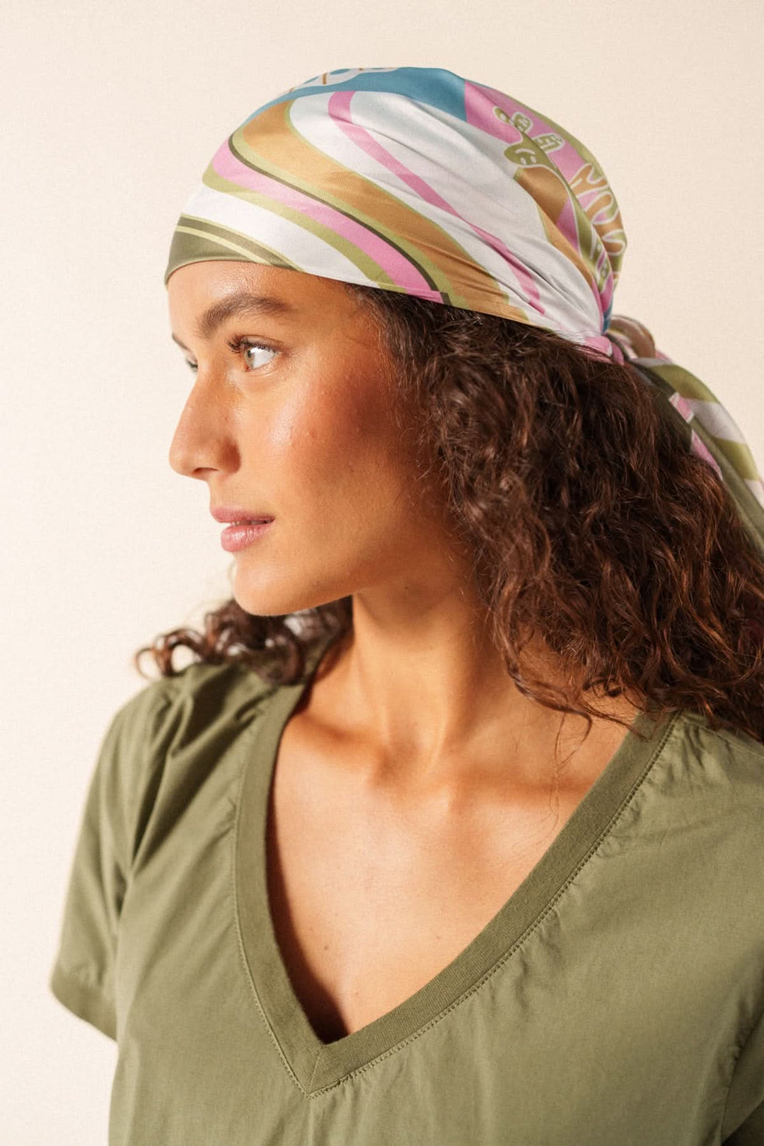 Foulard CARRE FOND MARIN