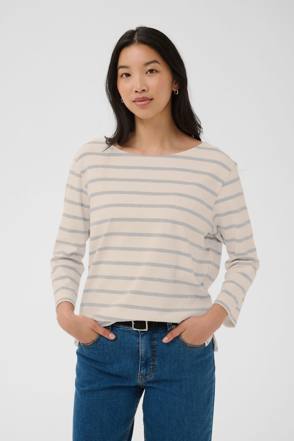 Vue de face T-shirt marinière Nela rayé blanc et bleu Part Two pour femme - Valérie Simon