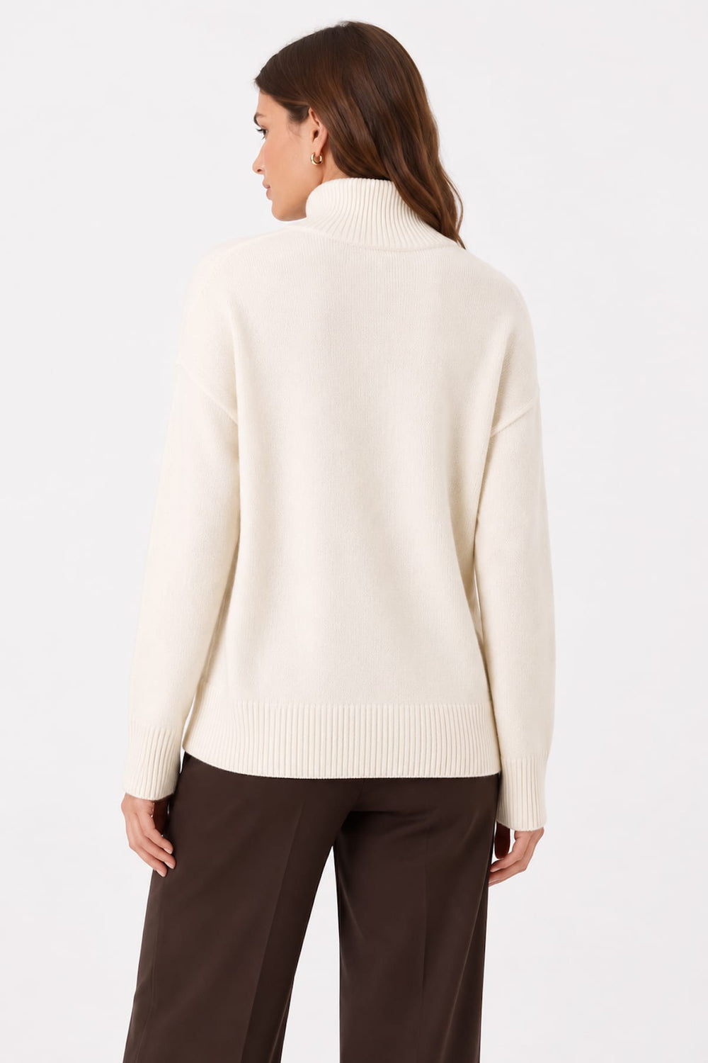 Front view of a women's gray turtleneck sweater Repeat Cashmere with a soft texture - Valérie Simon