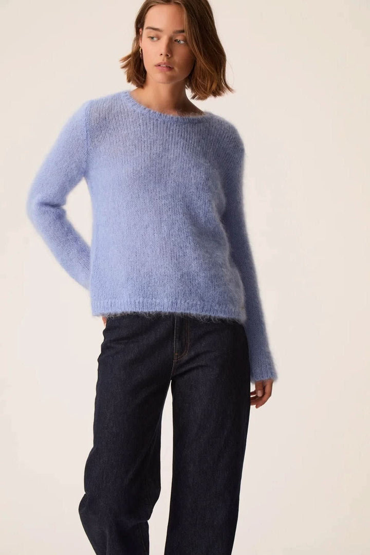 Tricot Chouky en kid mohair et laine mérinos vue de face pour femme Des Petits Hauts