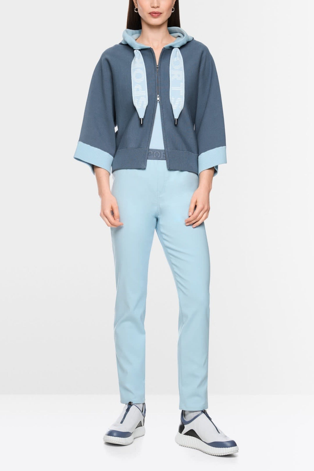Side view of a Marc Cain women&