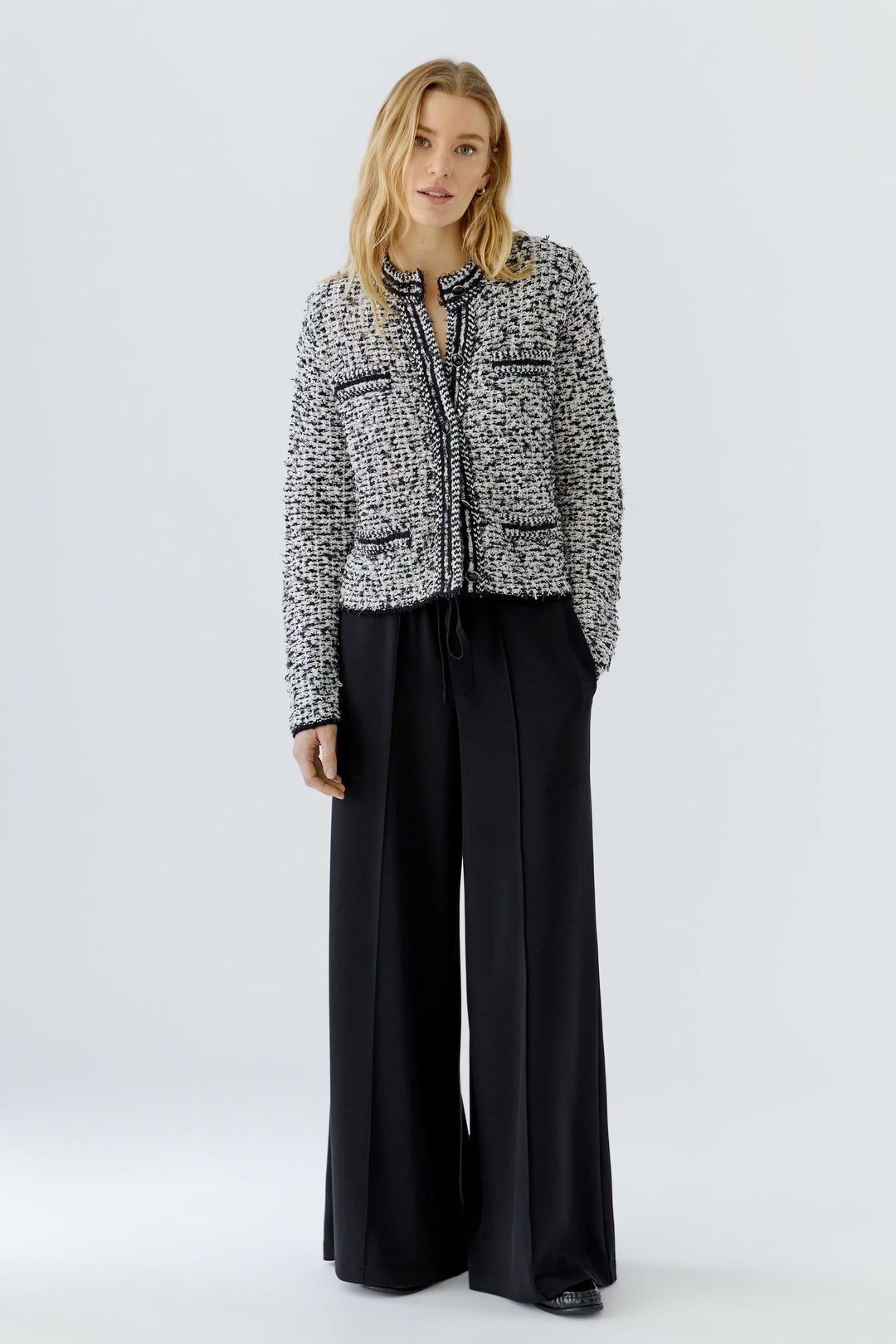 Vue de face veste tweed manches longues Oui femme grise avec motifs carreaux colorés - Valérie Simon