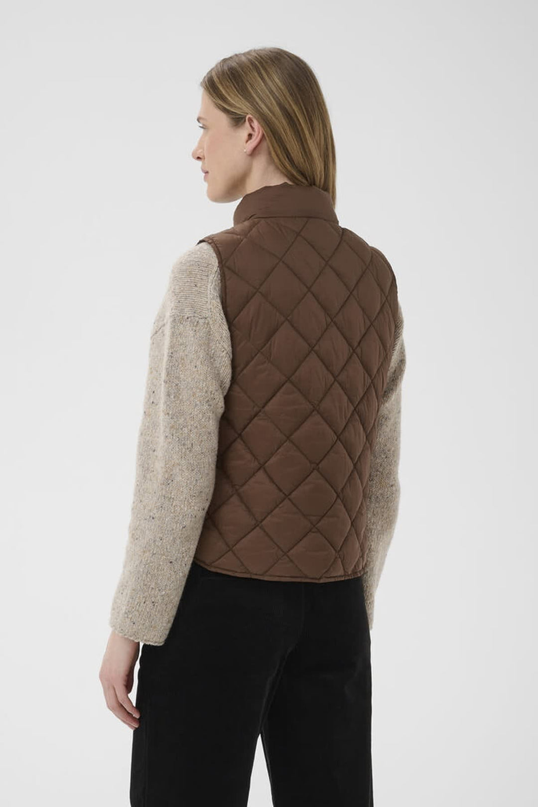 Vue arrière veste matelassée Part Two Carlota femme beige avec texture capitonnée - Valérie Simon
