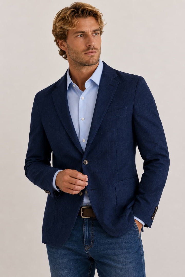 Front view of a light gray Circolo men&