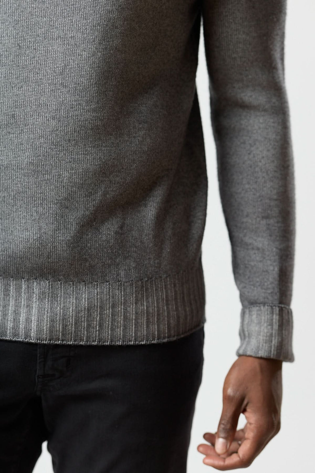 Chandail col roulé jauge fine