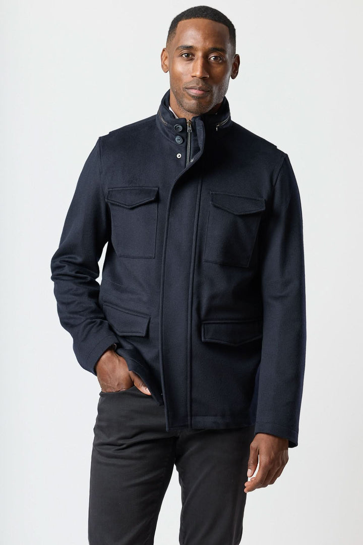 Manteau en laine à quatre poches