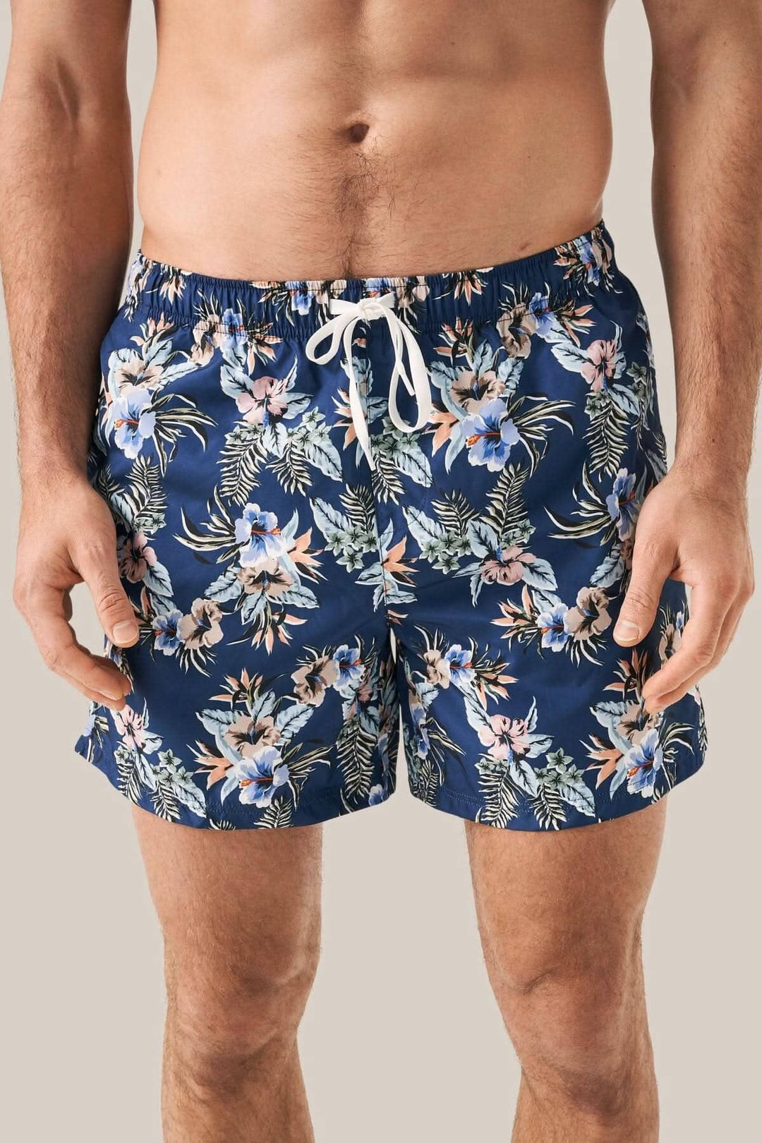 Short de bain fleuri en polyester, cordon de serrage, à séchage rapide, imprimé exclusif.