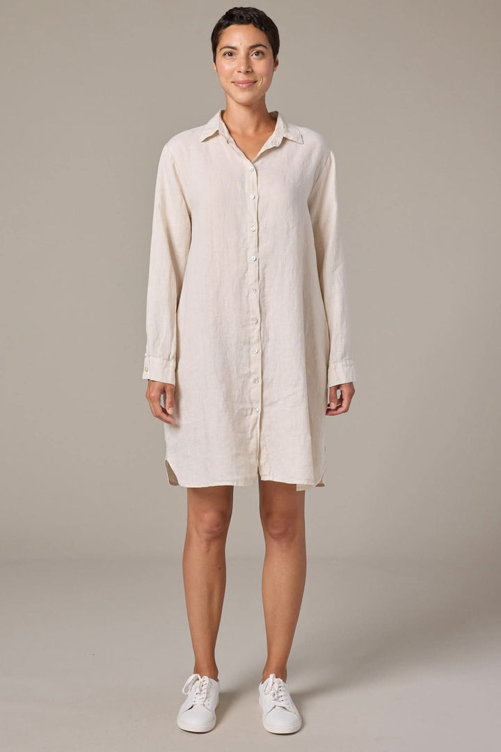 Long-sleeved linen shirt dress