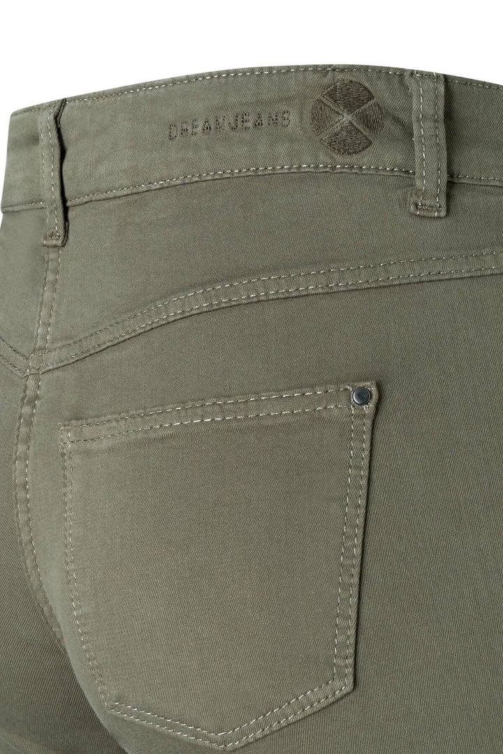 Détails des jeans DREAM, coupe droite en denim, vue arrière avec poches et logo.