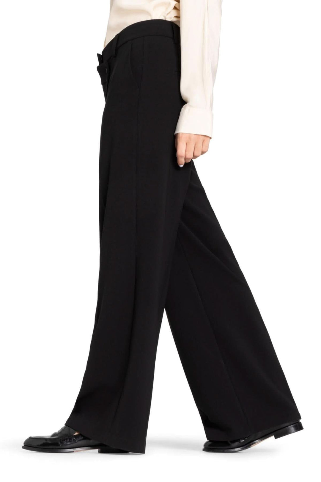 Pantalon Anais à jambe large, moderne et fluide, idéal pour le bureau ou le quotidien.