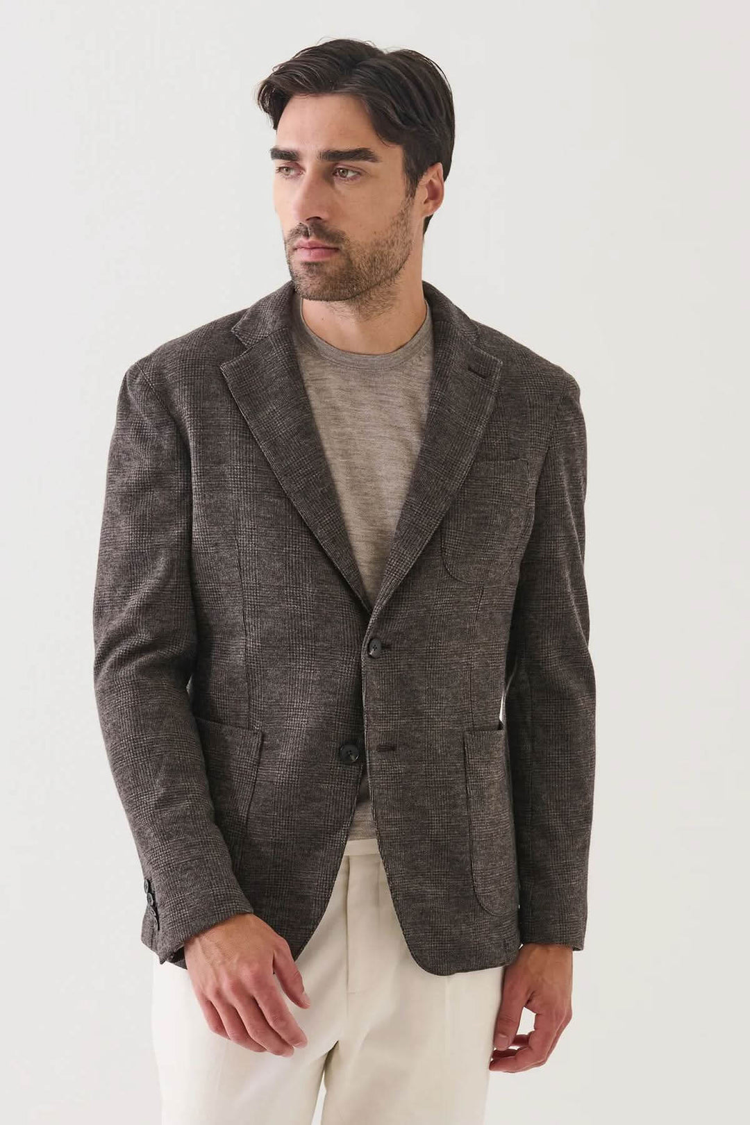 Blazer à deux boutons en laine à carreaux