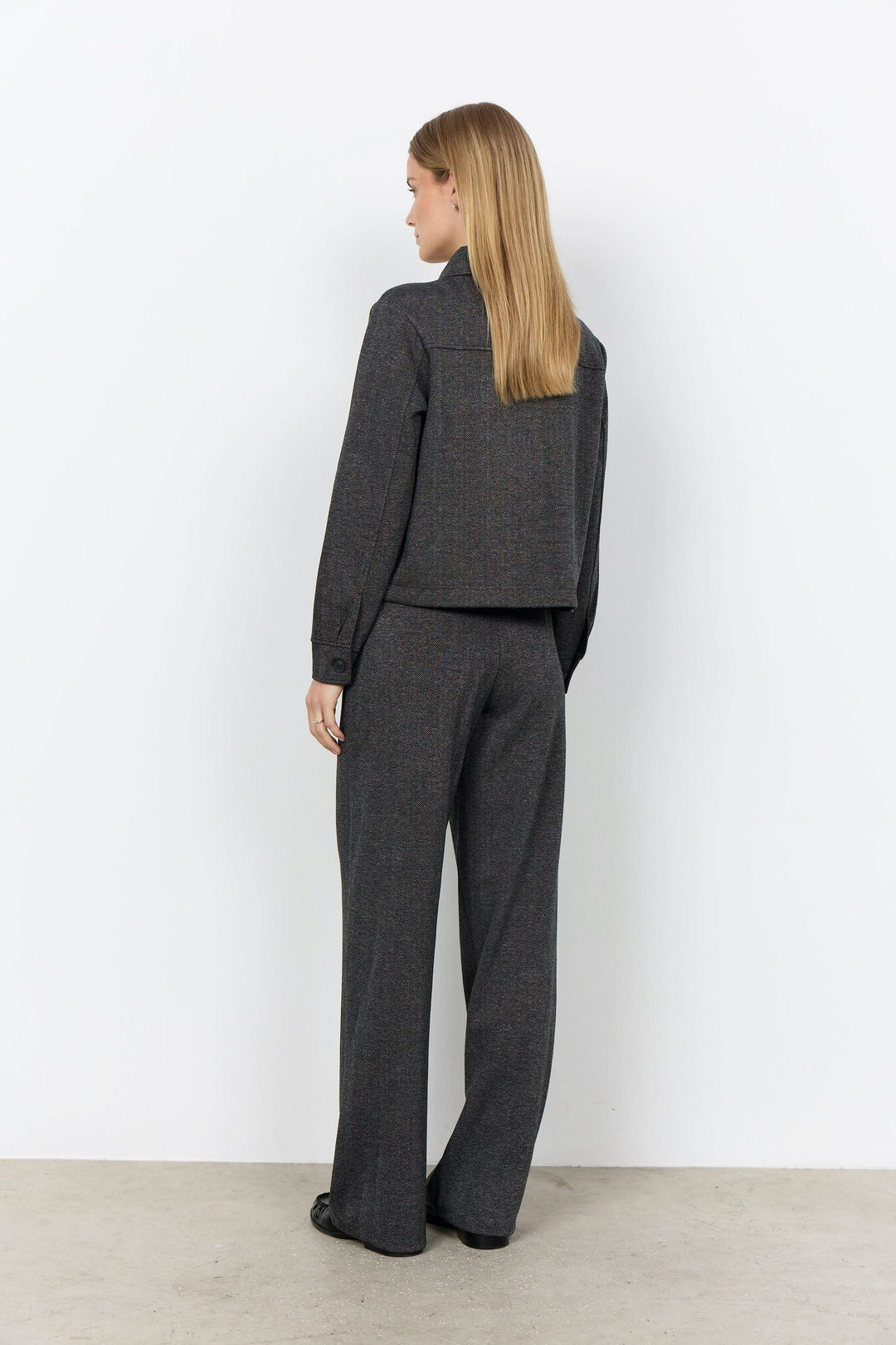 Hebe short herringbone-pattern blazer 