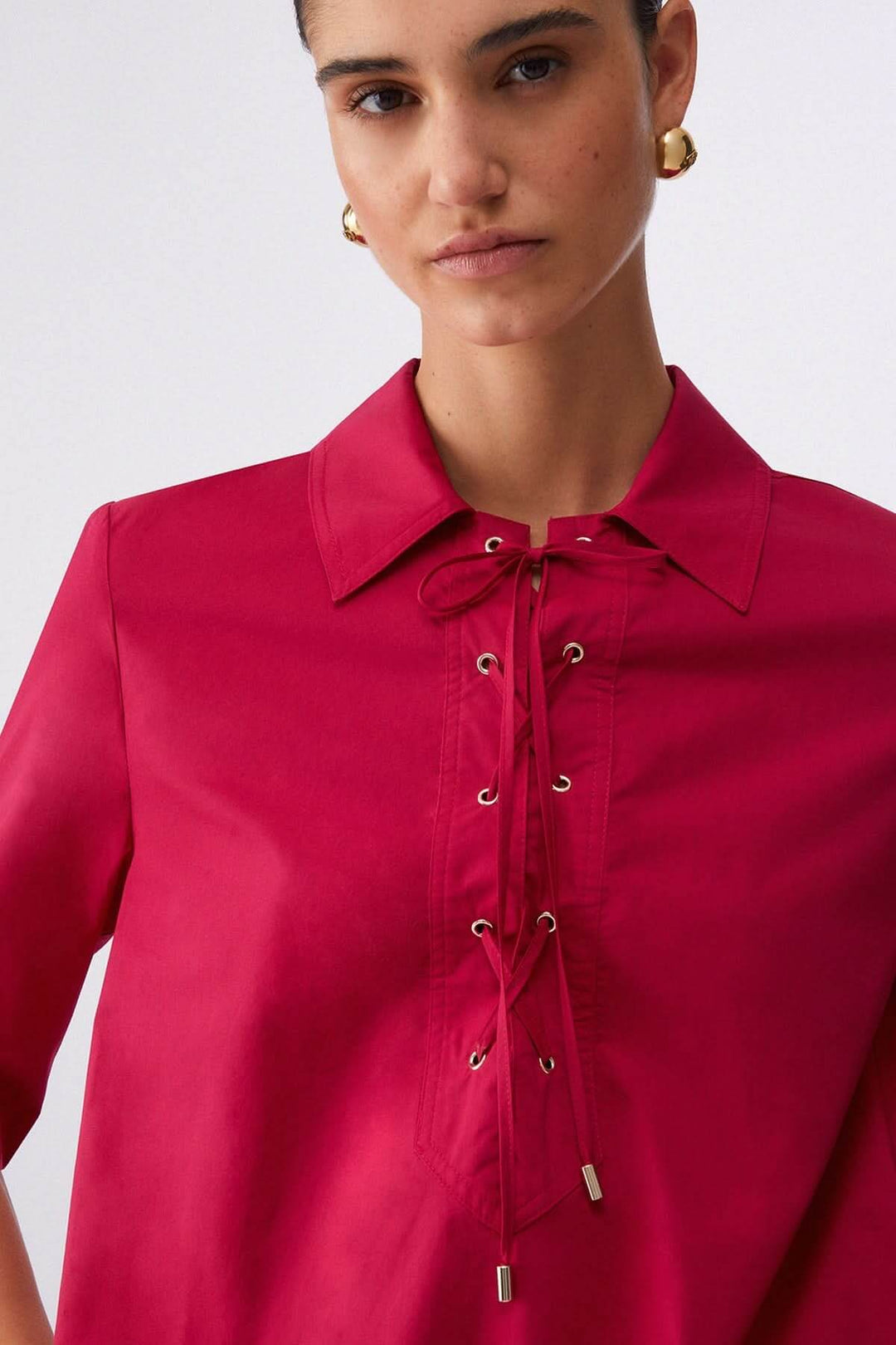 Robe droite à col chemise lacé