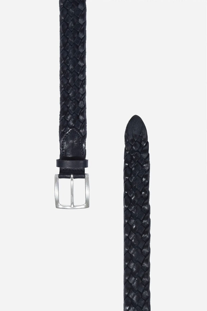 Ceinture tressée en cuir noir avec boucle en nickel vieilli, style européen, fabriquée en Italie.