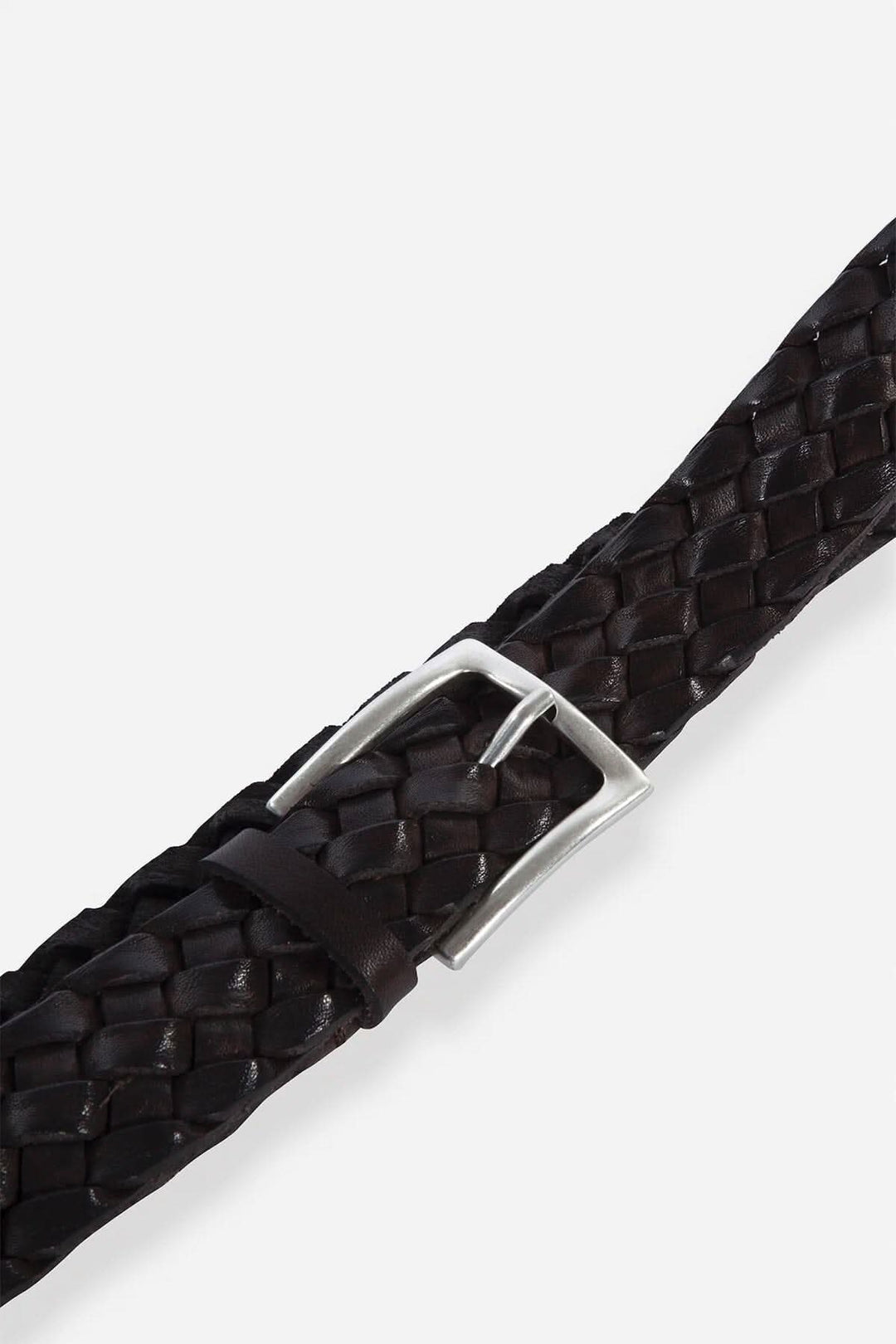 Ceinture tressée en cuir noir de Gavazzeni avec boucle en nickel vieilli galvanisé.