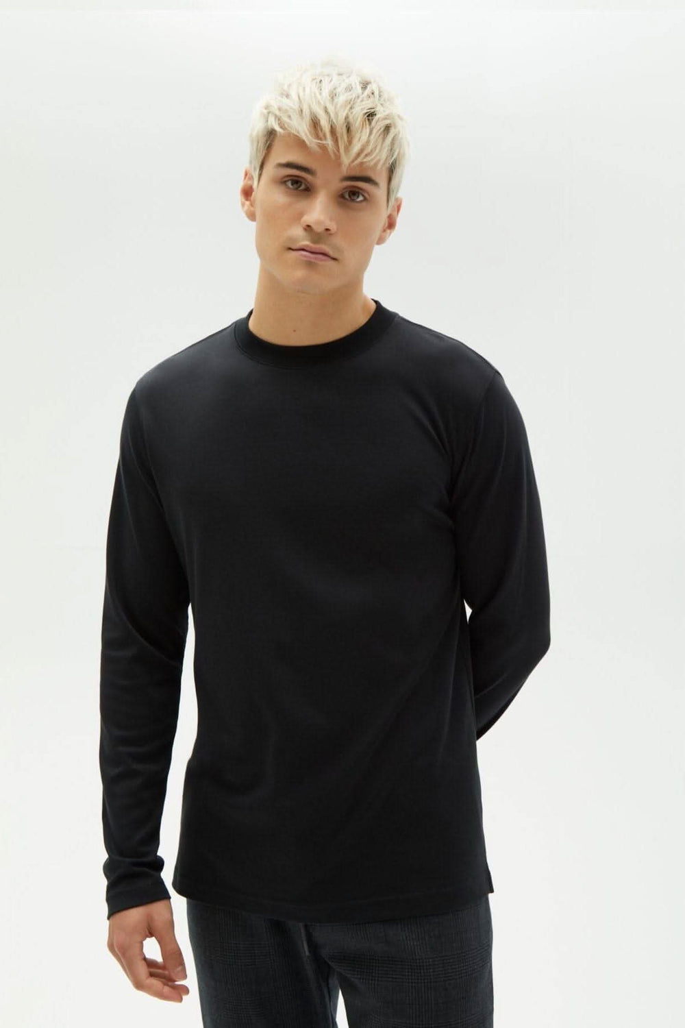 Chandail manches longues noir "Le Barakett", confortable et intemporel, en tissu Pima exclusif.