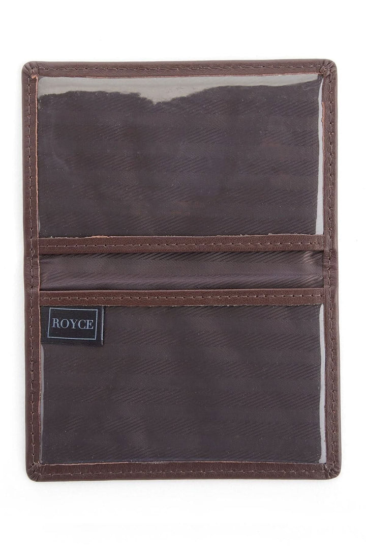 Étui compact en cuir avec deux fenêtres pour cartes, personnalisable avec monogramme, marque ROYCE.