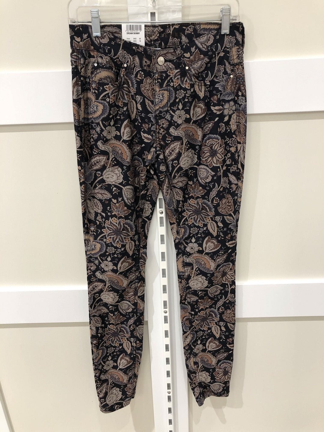 Jean MAC noir à imprimé fleuri en brun, gris et beige, modèle Dream, coupe skinny, style 5402-00-0355.