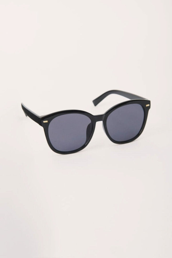 Lunette de soleil Narian, modèle élégant en polycarbonate avec verres sombres, indispensable toute l&