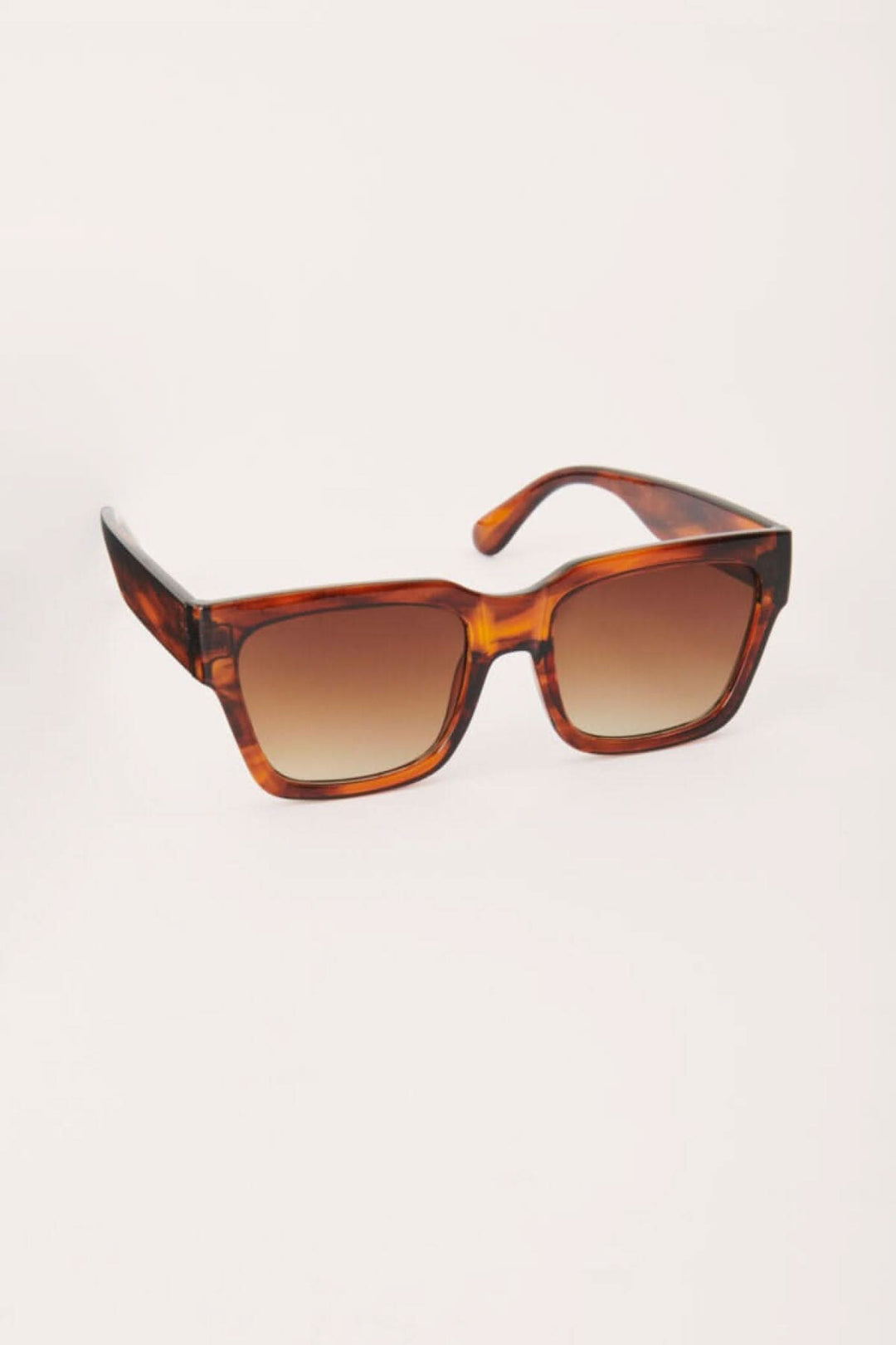 Lunette de soleil Safine en polycarbonate, modèle élégant avec verres dégradés, style tendance et sophistiqué.