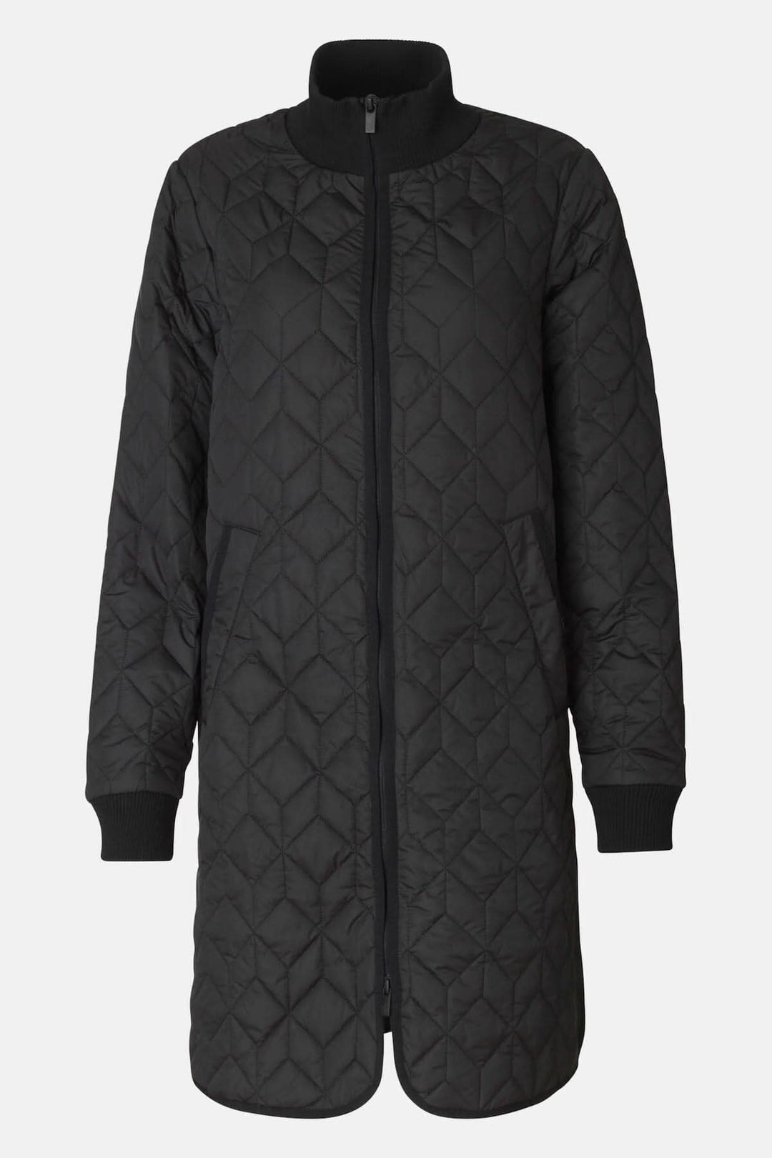 Manteau matelassé noir long avec rembourrage, poches avant et fermeture éclair, style décontracté.